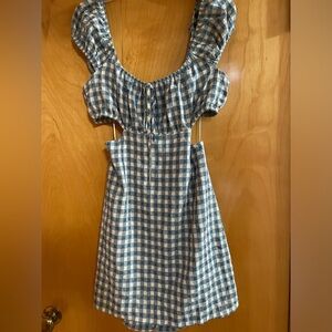 LELIS Gingham Style Cut Out Dress NWT Size Large